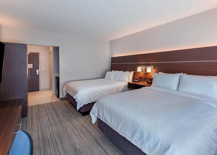 Holiday Inn Express & Suites - Parsons By Ihg