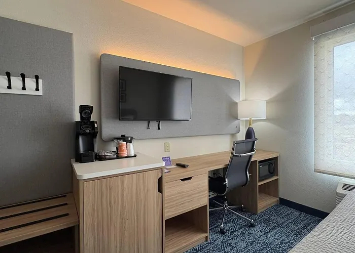 Sleep Inn & Suites Fort Scott